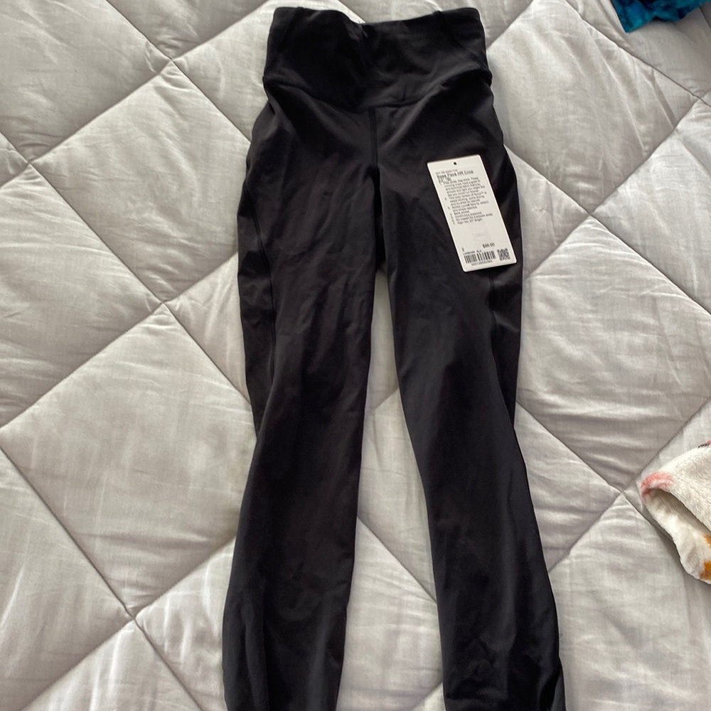 lululemon leggings! have pace size 2